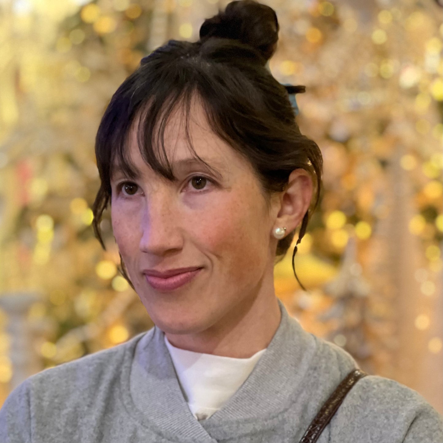 Chanel button Earrings